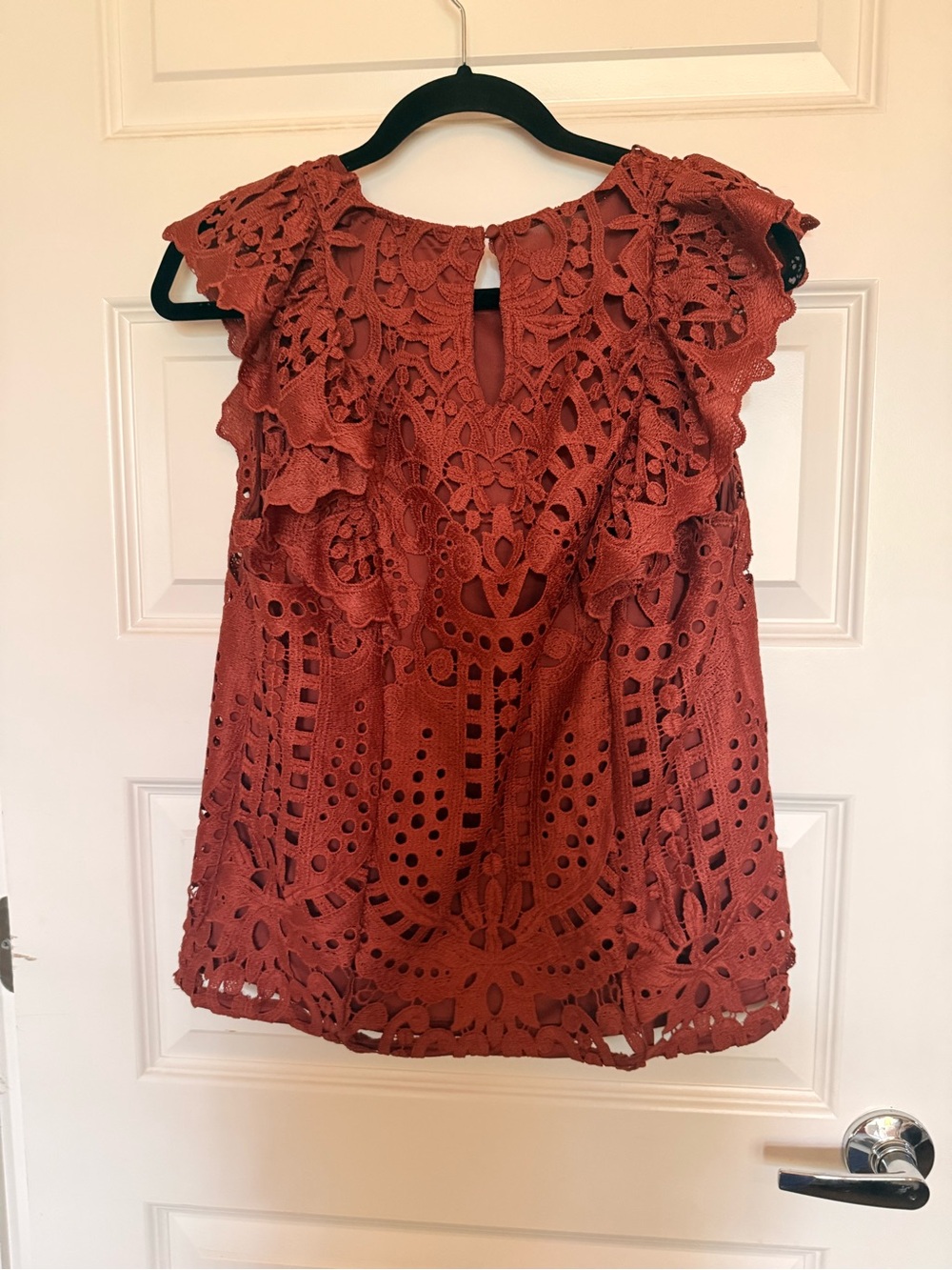 Express Rust Crochet Lace Ruffle Camisole - Picture 2 of 4